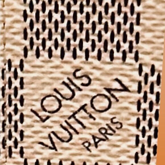 💯% Authentic Louis Vuitton Damier Azur Pouch✨ - Picture 5 of 7